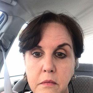 Meet your Posher, Esther